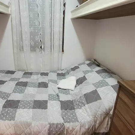Apartment Oereghegyi *